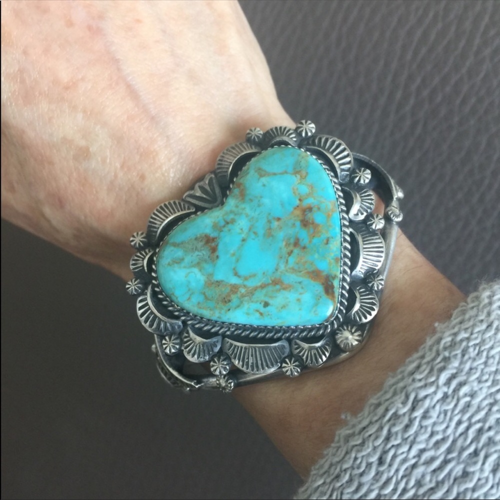 Stunning heart turquoise cuff